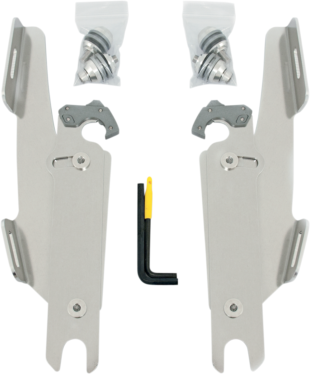 23200174_1.png