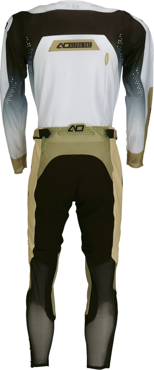 290112937_1.png