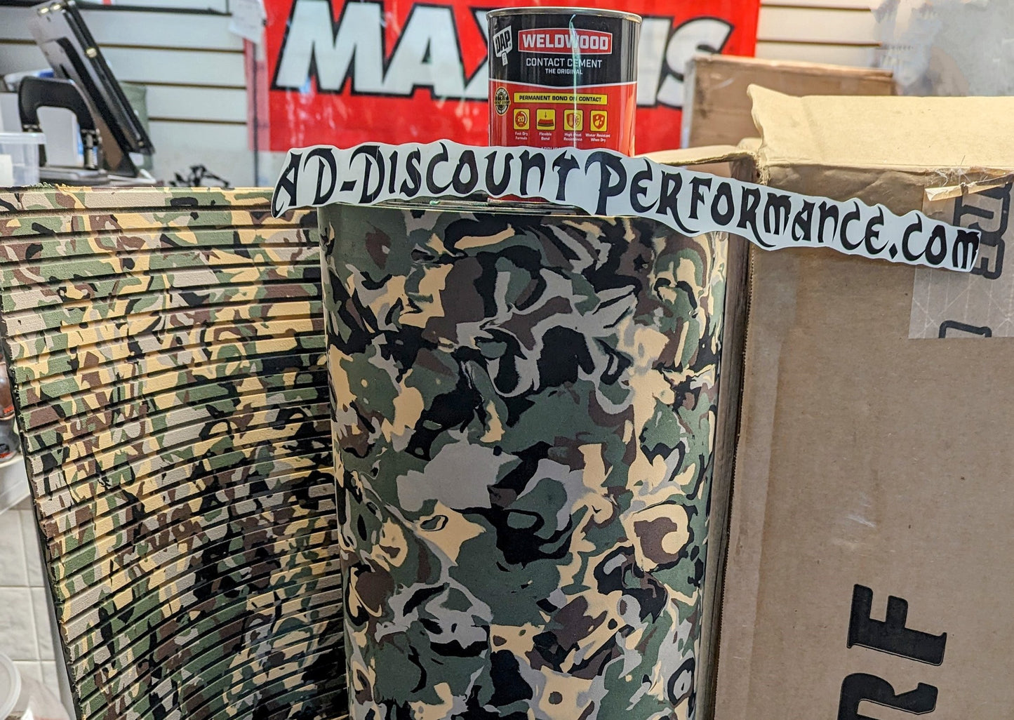 Hydro-turf DUCK CAMO GROOVE W/ Can of Glue Sheet Fishing SHT86CG 47X86 DUK Grass