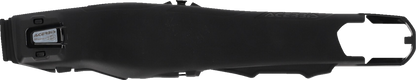 05203993_1.png