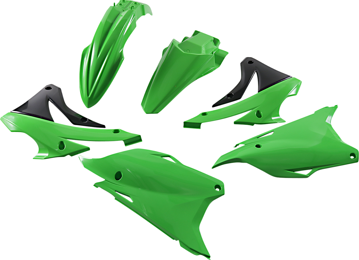 14033136_0.png
