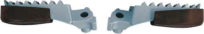 16200077_1.png