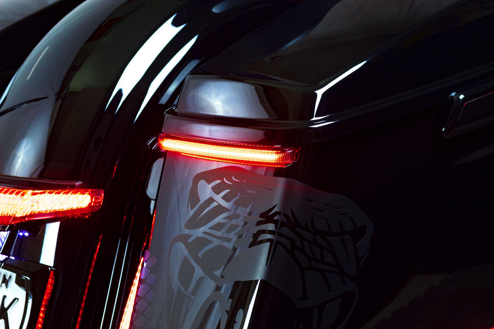 20402028_2.png