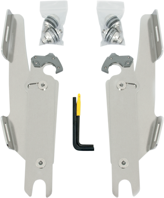 23200270_1.png