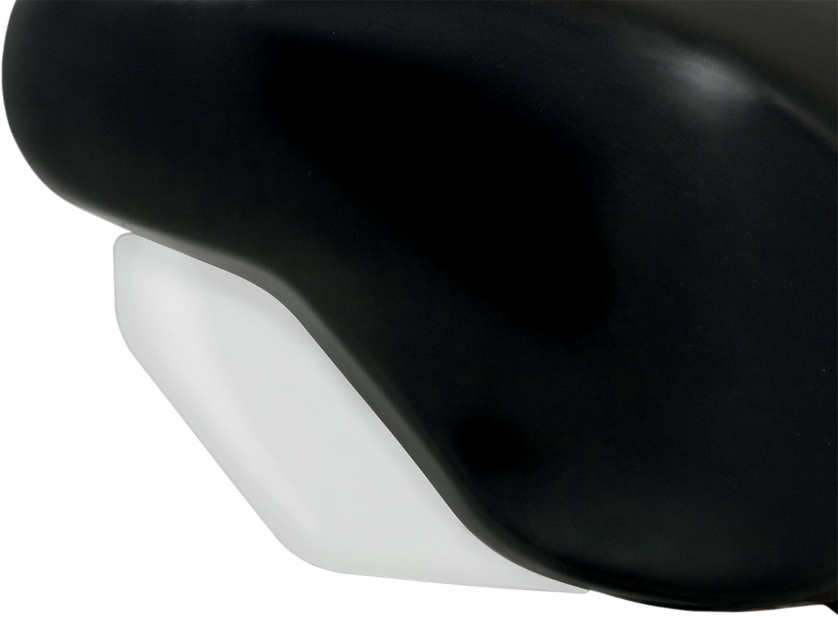 23500189_1.png