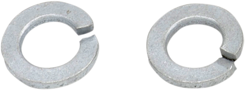 24040469_0.png