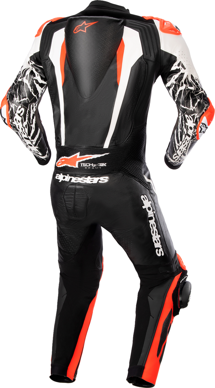 28011571_1.png