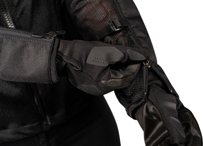 28221483_4.png