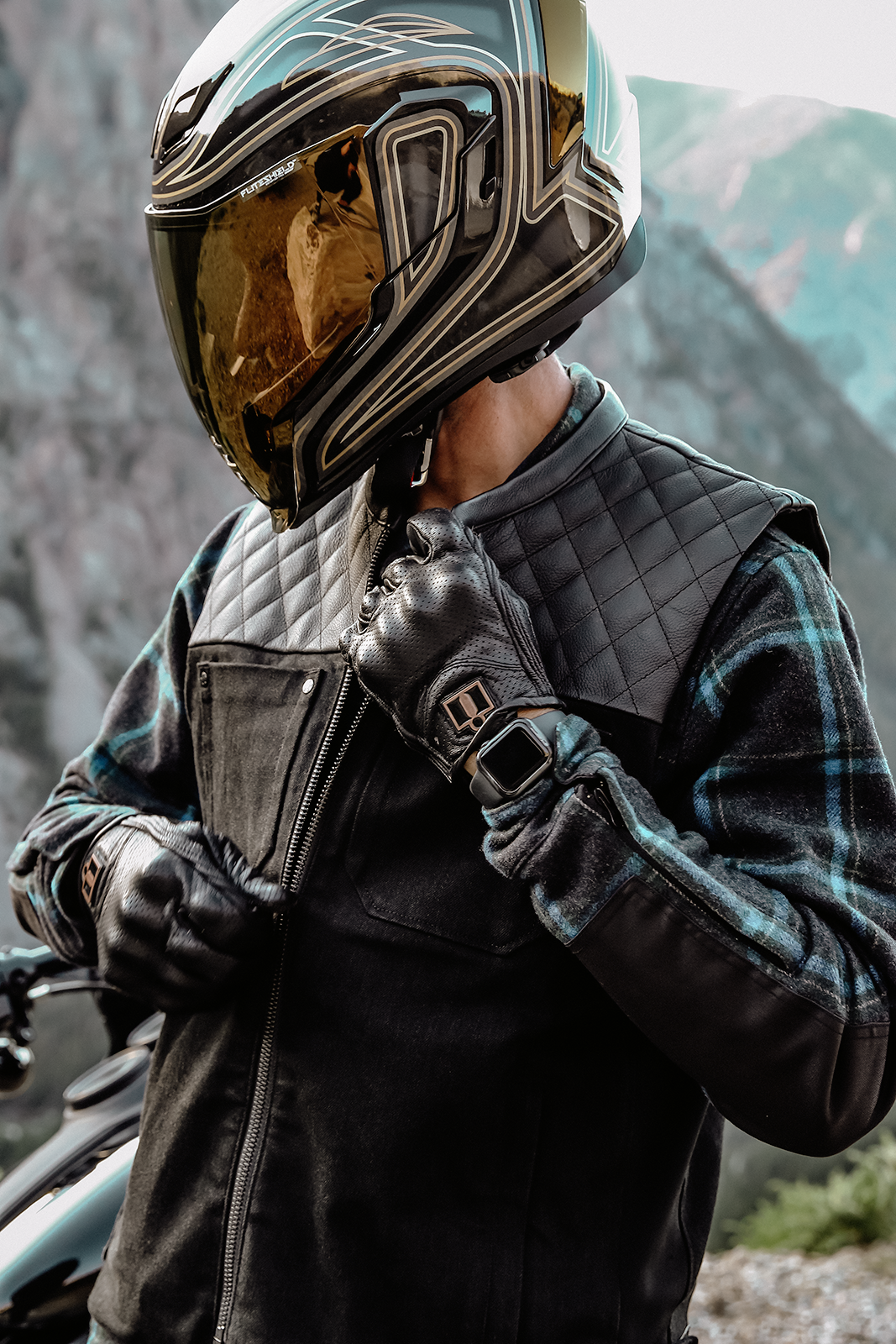 28300552_7.png
