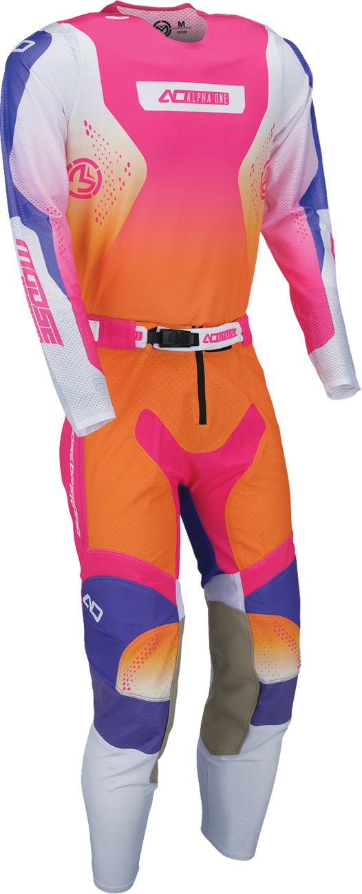 290112945_1.png