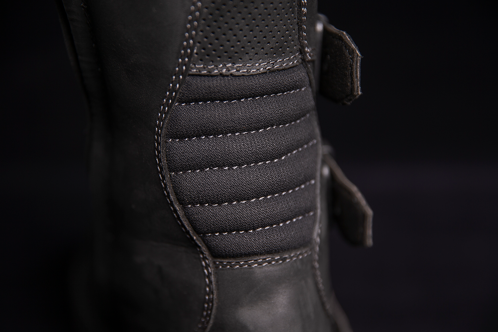 34031212_3.png