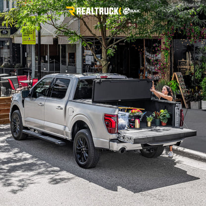 BAK 15-20 Ford F-150 6ft 6in Bed BAKFlip MX4 Matte Finish