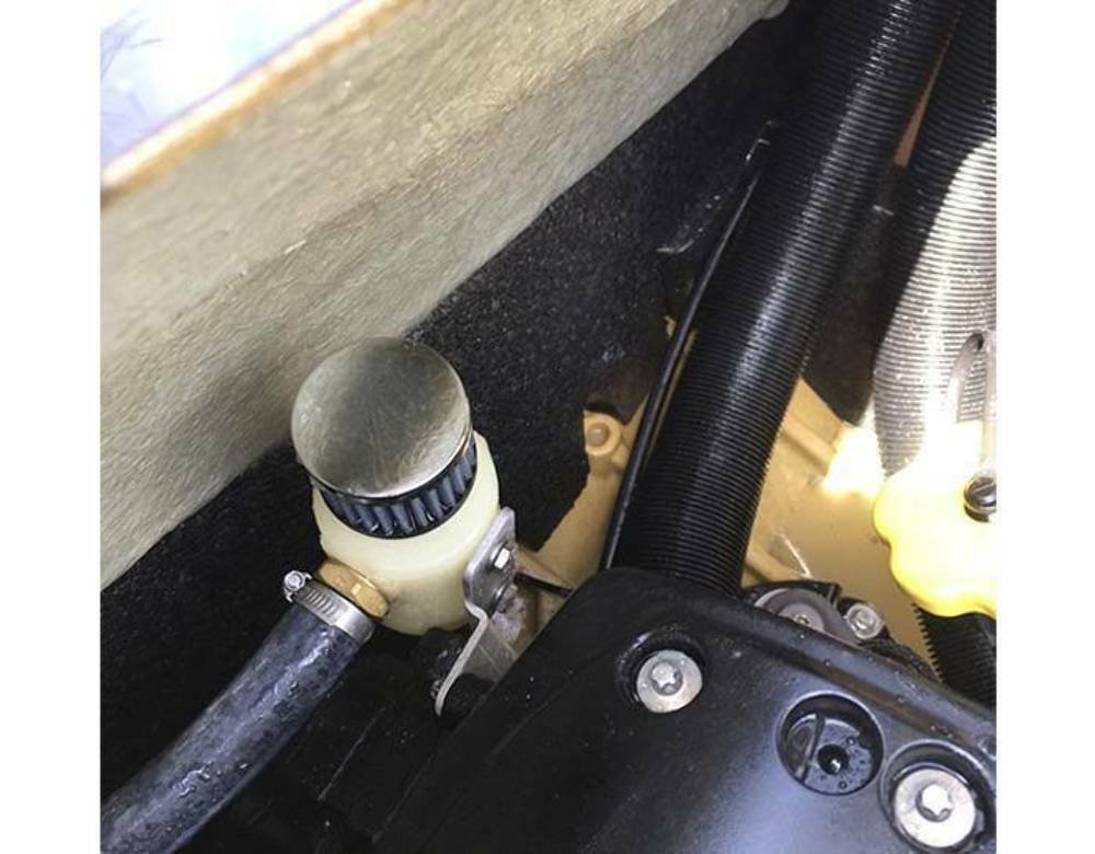 INSTOCK Sea-Doo RXP-X RXT-X GTX 4-TEC RIVA Catch Can Oil Breather RS19050-BCC-6